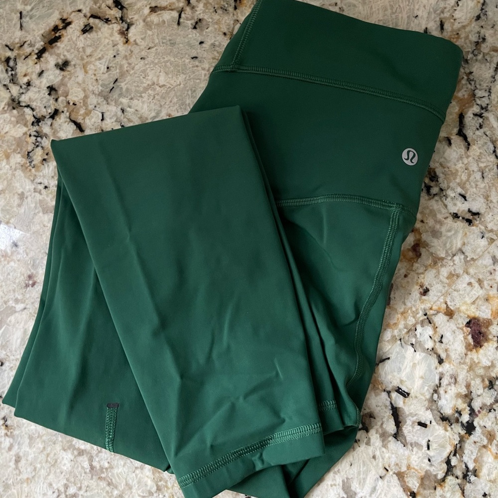 Lululemon Power Thru High-Rise Tight 25"